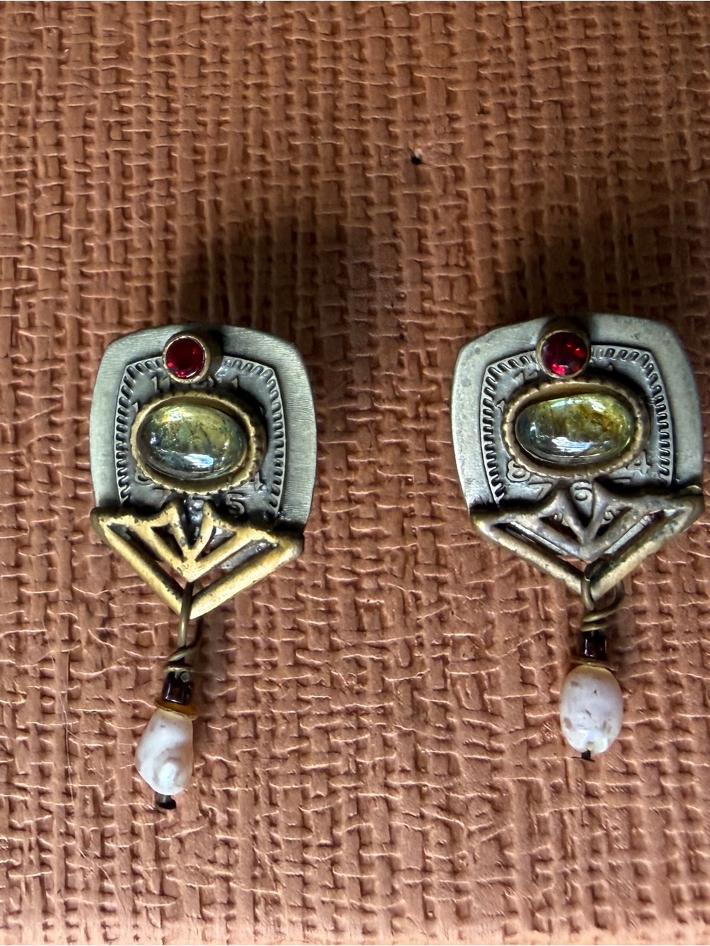 Handmade SS Garnet and Peridot Earrings with Seed Pearl Drop